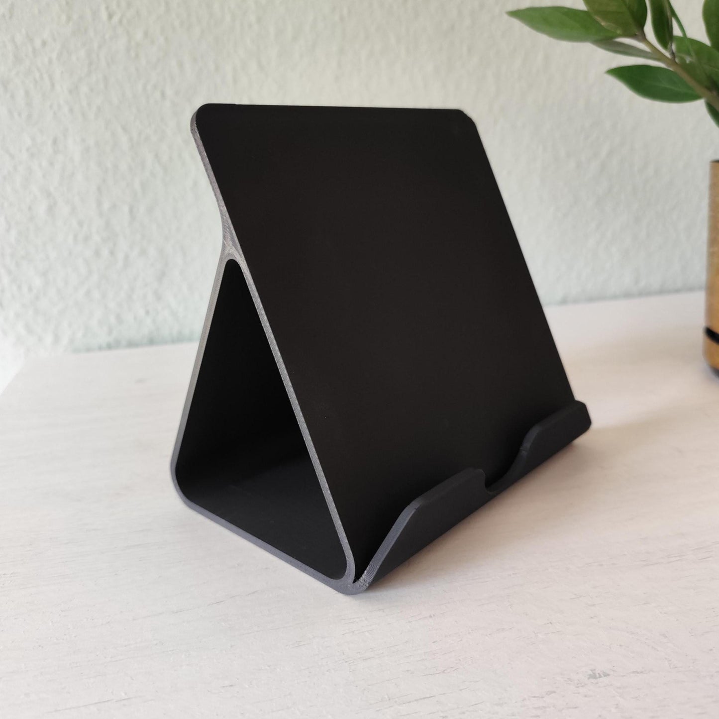 Minimalist iPad Stand – Desk Tablet Holder, Office Dock