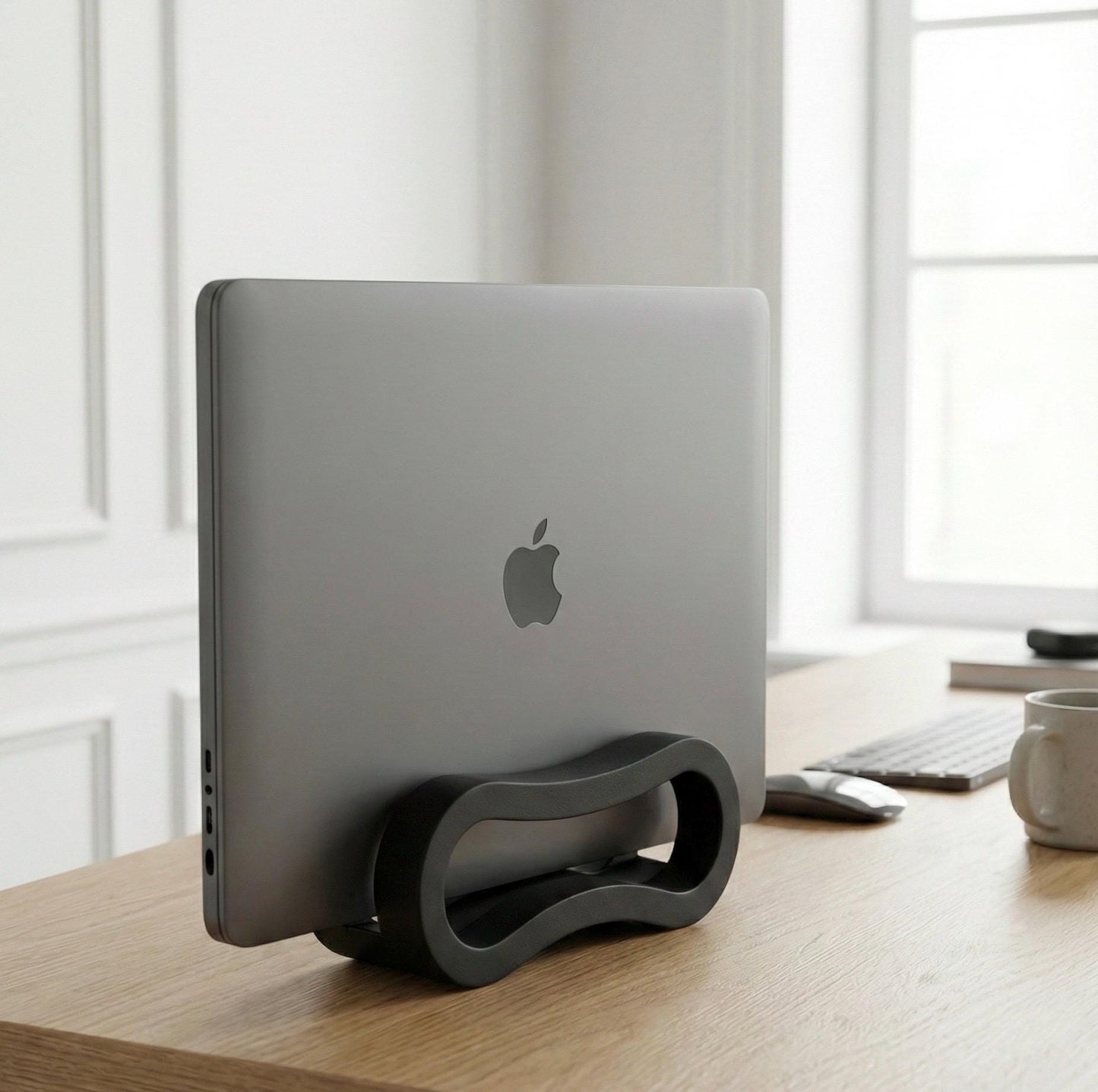 Minimalist Wave MacBook Stand | Vertical Laptop Holder for Desk Setup | Space-Saving Modern MacBook Organizer