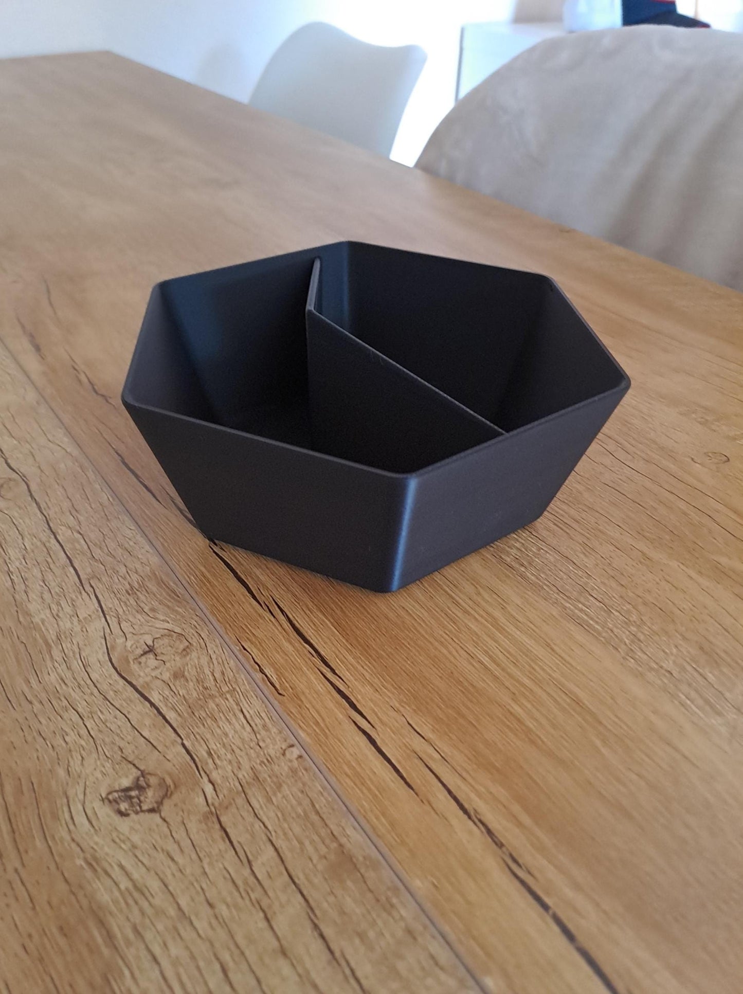 3D Printed Pistachio Bowl – Modern Snack & Shell Separator