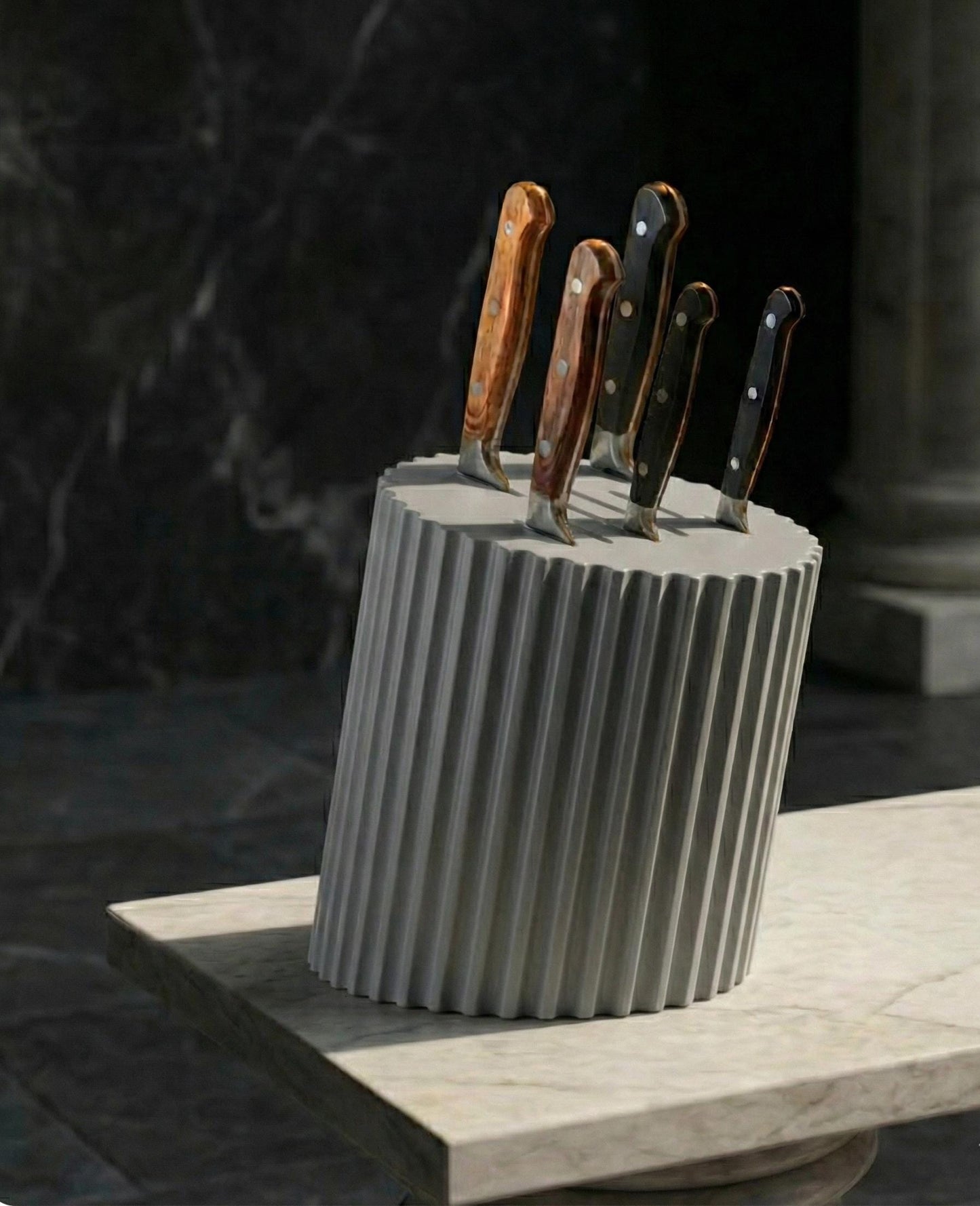 Modern Ribbed Knife Block Holder – Minimalist Kitchen Counter Organizer